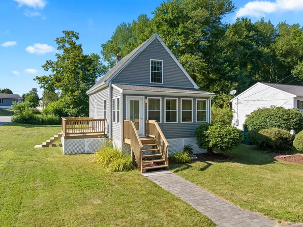 14 Stoney Brook Drive, Waterford, CT 06385