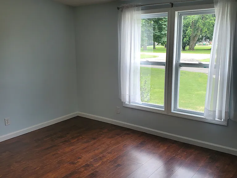 360 Briarwood Blvd — Photo 7