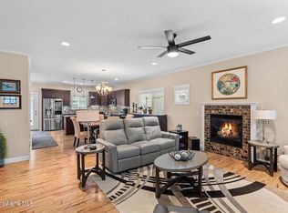 918 E Hastings Ave, Coeur D Alene, ID 83814