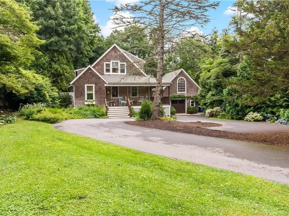 73 Rodman St, South Kingstown, RI 02879