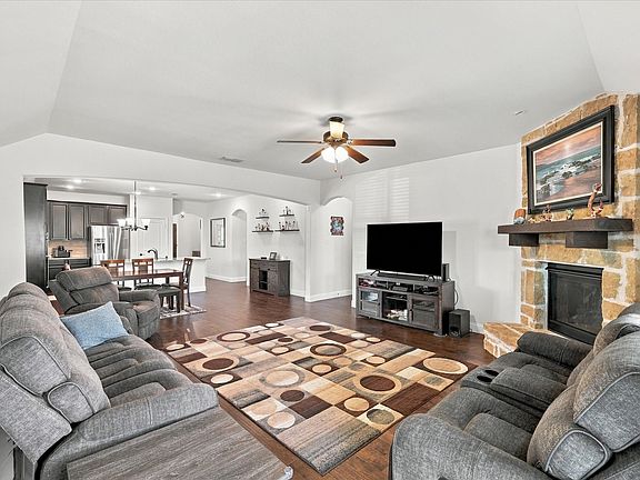 5th image of 1733 Ridge Creek Ln