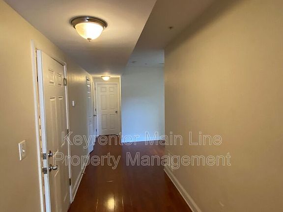 4th image of 2238 N Camac St #2R