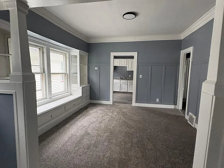 3252 E 118th St #2 — Photo 7