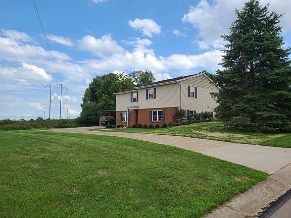 2nd image of 191 Wyndcrest Ct #191B