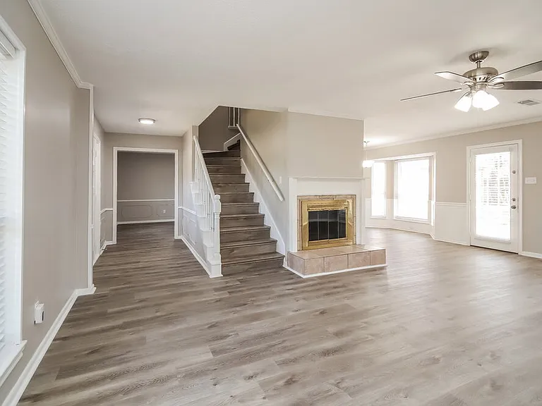 17930 Cypress Spring Dr — Photo 4