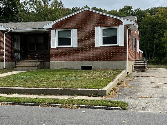 5th image of 168 White St