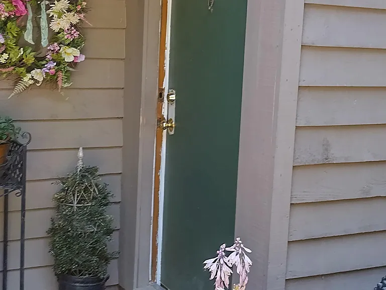 Private entrance
