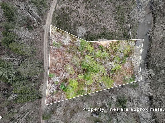 3rd image of LOT 121 Creek Hollow Way
