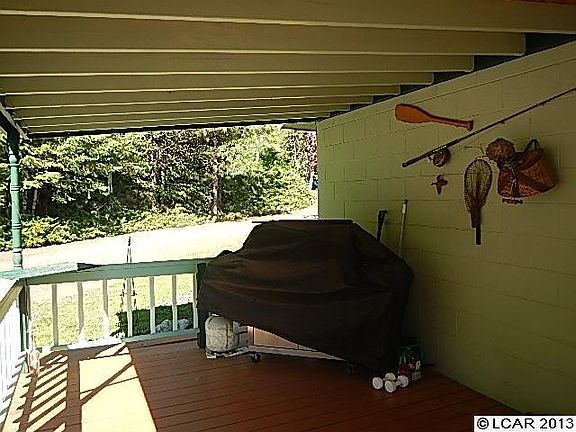 5th image of 320 Meadowlark Ln