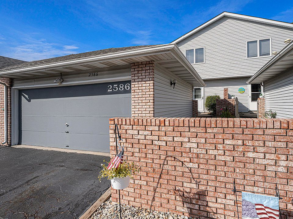 1st image of 2586 Brookwood Dr