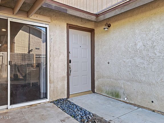 3rd image of 14985 Reedley St