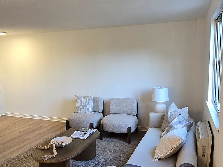 440 Central Ave #303 — Photo 4