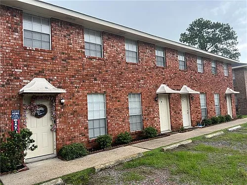 203 Maryland Dr #N Photo 1