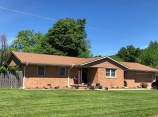 1015 S 31st St, Parsons, KS 67357