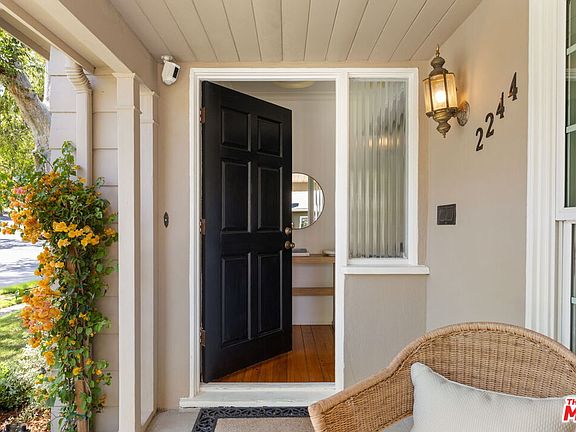 4th image of 2244 Hillsboro Ave