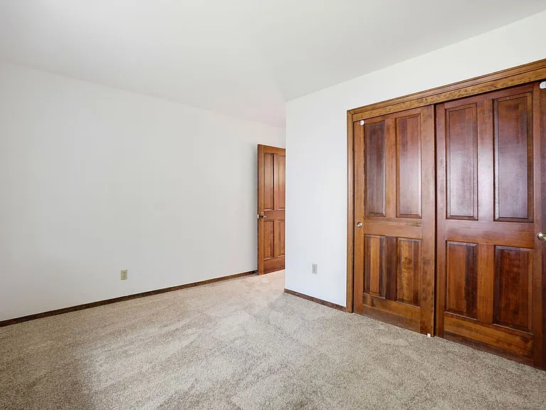 2561 Rolling Hills Ct — Photo 29