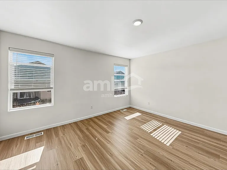 1215 W 17th Ave — Photo 10