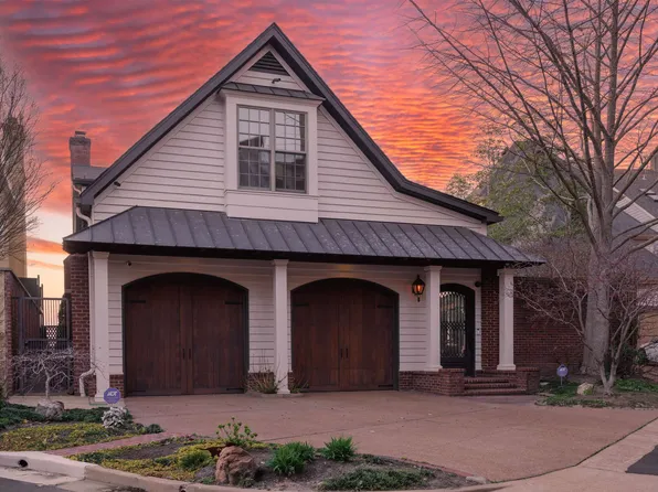 467 Monteigne Blvd, Memphis, TN 38103