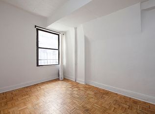 512 E 13th St #1D, New York, NY 10009