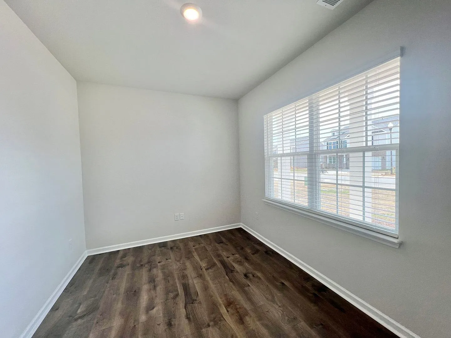 **Offering Refundable Application Fees & $150 Move In Promotion** Recently Built 4bd, 2.5ba Fuqua... — Photo 3