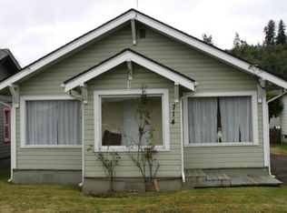 714 Perry Ave, Hoquiam, WA 98550