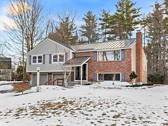 2nd image of 6 Barkland Drive