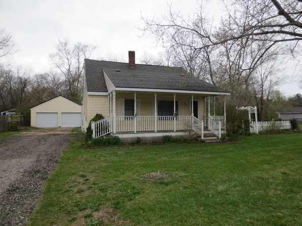 1965 Woodward St, Muskegon, MI 49442