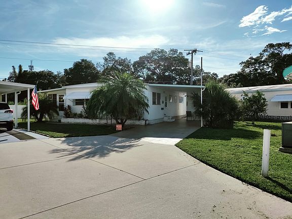 2nd image of 3901 Bahia Vista St #127