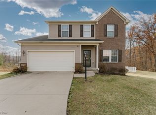 6382 Stonehaven Ln, Bedford Heights, OH 44146