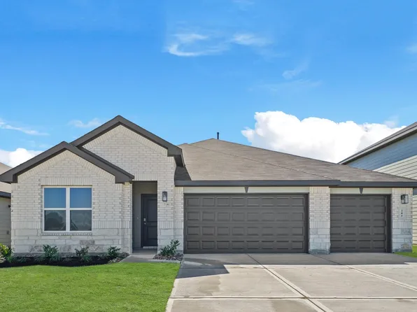 205 Homestead Ct, Dayton, TX 77535