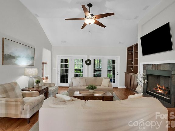 5th image of 582 Harper Davis Rd