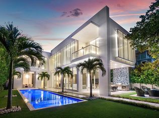 132 NE 7th Ave, Delray Beach, FL 33483