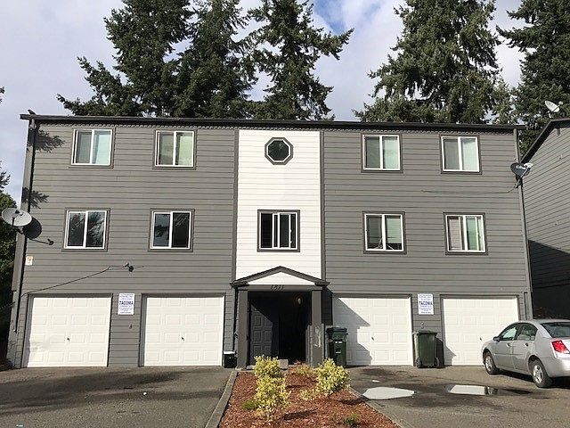 1st image of 1811 S Woodland Glen Dr APT B