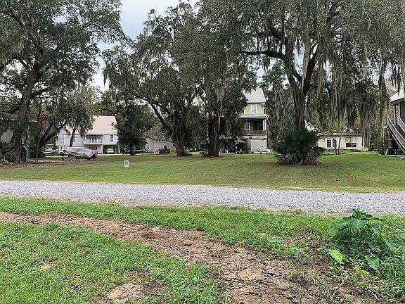 5th image of 1029 Park Estates Ct