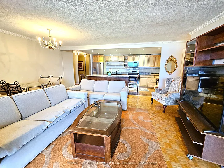 1535 Lakeshore Rd E #1704 — Photo 10