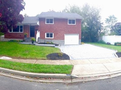 4 Holly Ln, Plainview, NY, 11803