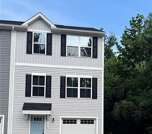 2nd image of 196 Raintree Ln