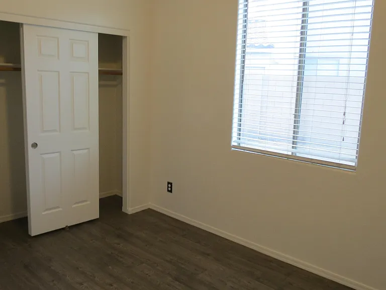 30899 N 125th Dr — Photo 24