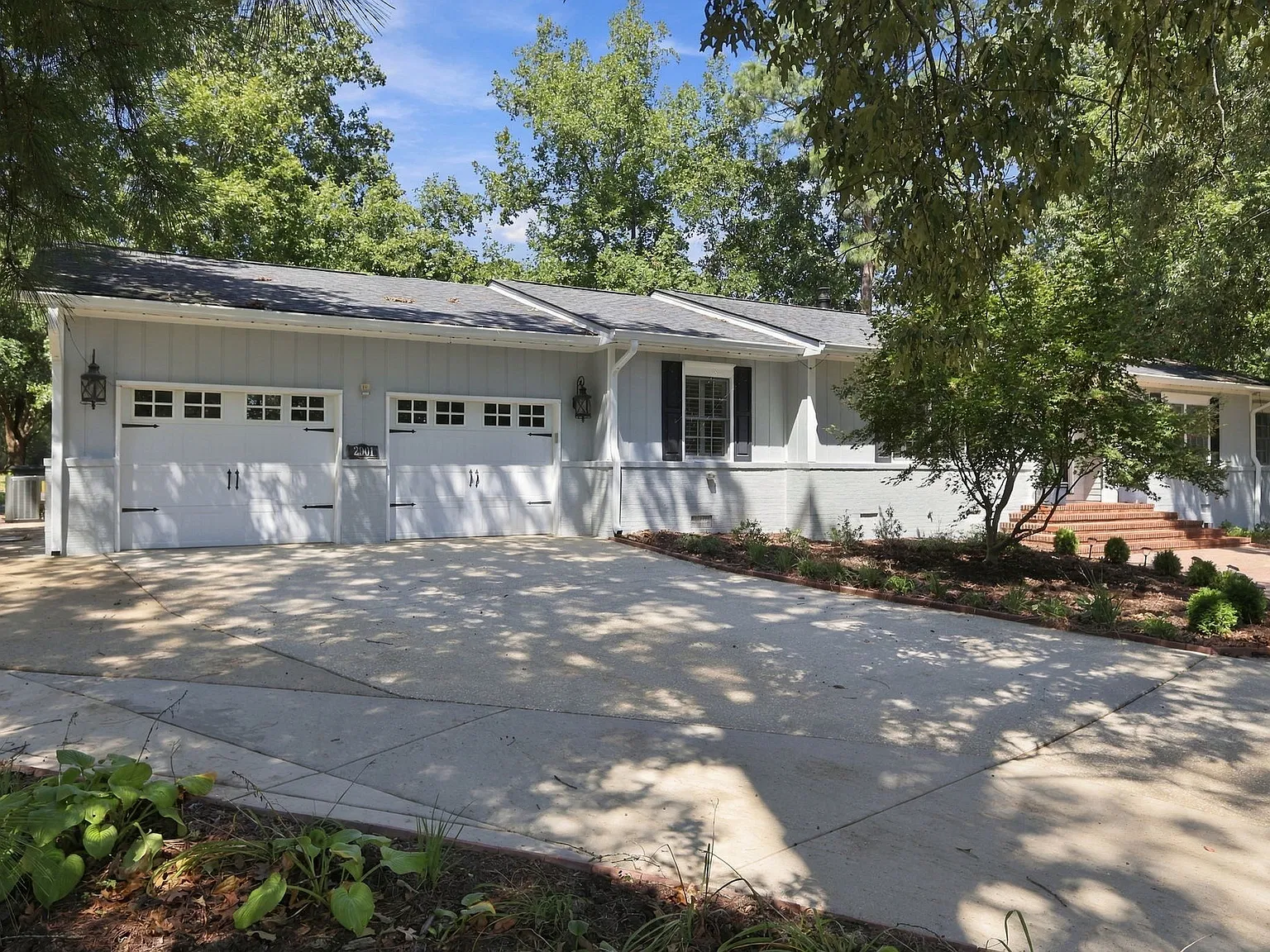 4 bed, 2912 sqft, $3,000 — Photo 3