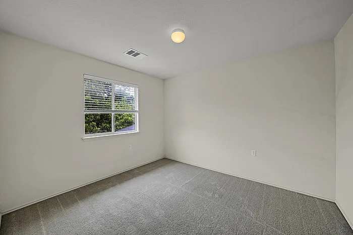 5509 Bentsen Ln — Photo 13