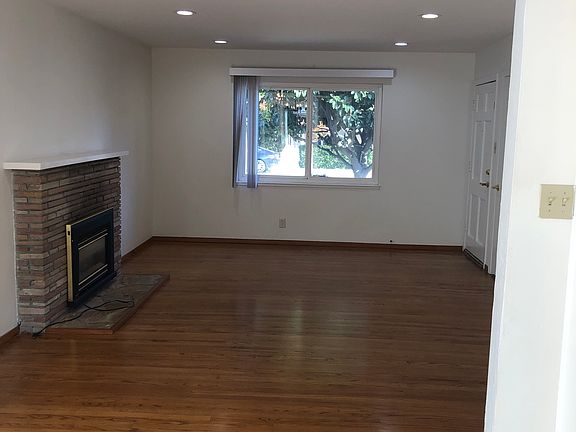 5th image of 2465 Buena Vista Ave #Na