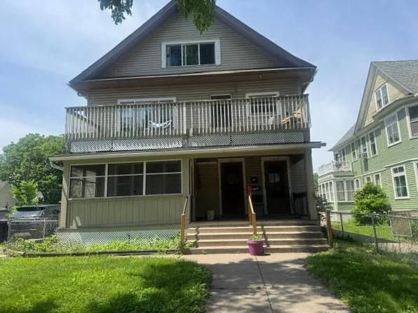 1818 13th Ave S, Minneapolis, MN 55404