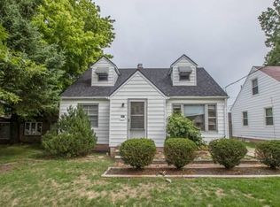 655 E 240th St, Euclid, OH 44123