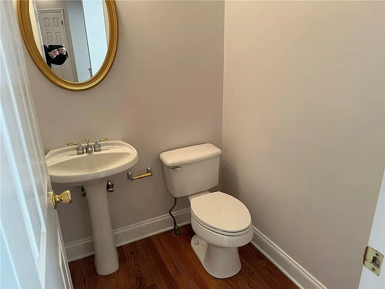 1296 Dunwoody Cv — Photo 18
