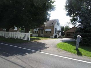 30 Ben Titus Rd, Tamaqua, PA 18252