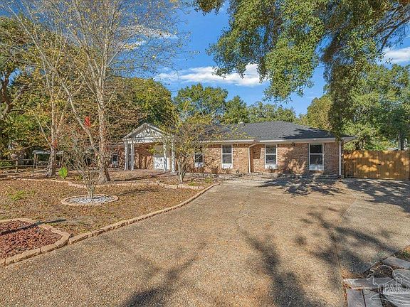 2nd image of 4740 Woodcliff Dr