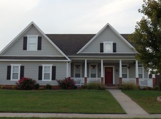 1106 Chancery Ln, Cave Springs, AR 72718