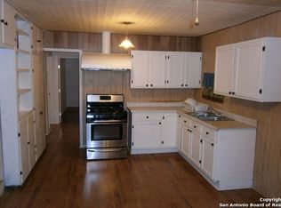 421 Cupples Rd, San Antonio, TX 78237