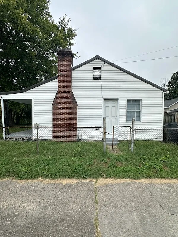 2 bed, 748 sqft, $1,200 — Photo 4