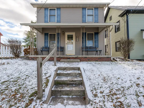 608 E 3rd St, Nescopeck, PA 18635